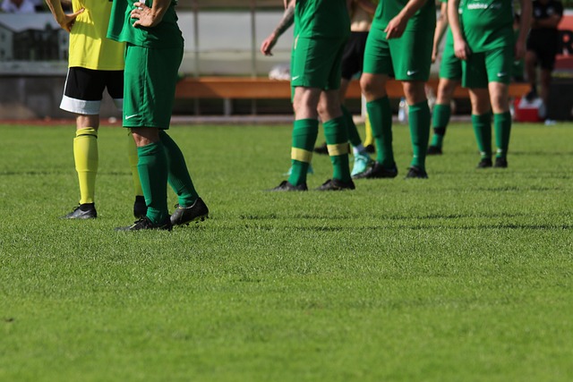 佛在告诉队 佛在告诉队