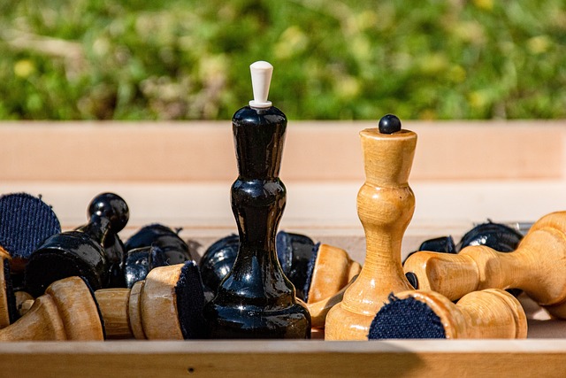 却在关键时 却在关键时