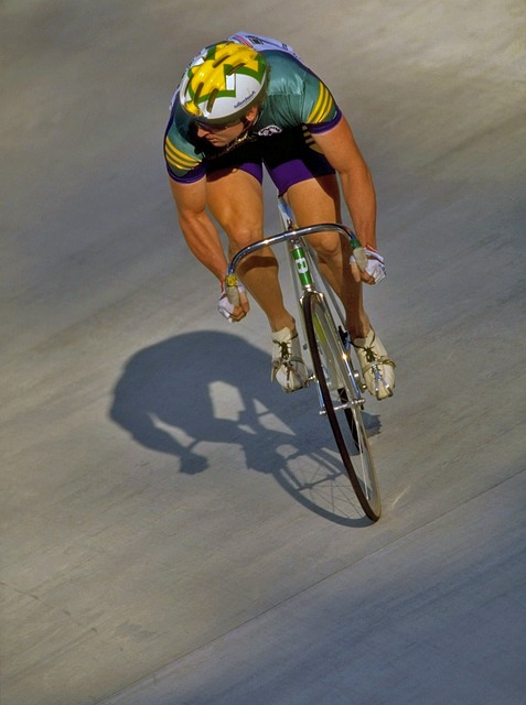 用实际表现 用实际表现